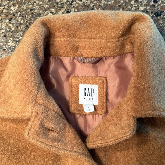 GAP KIDS size M, caramel colored, boucle jacket - Picture 2 of 10